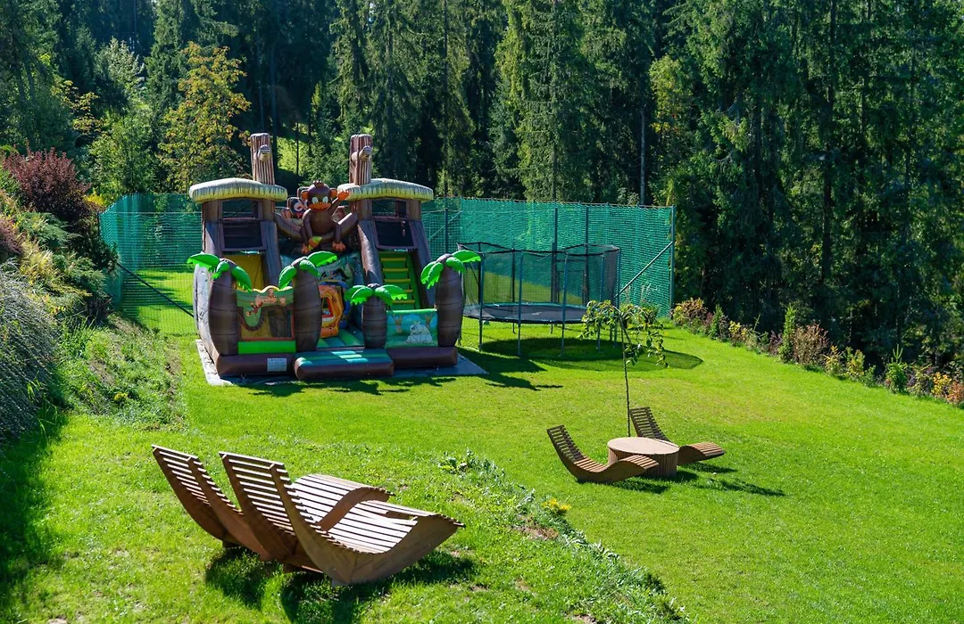 Pensjonat Orlik Mountain Resort&Spa-1